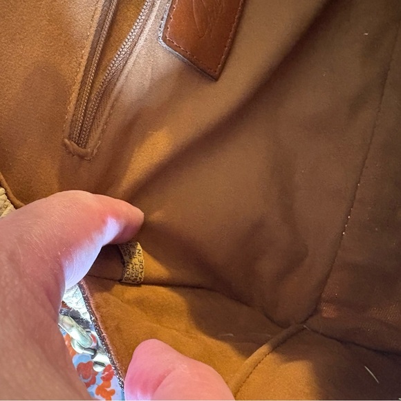 Patricia Nash Tan and Brown Woven Shoulder Bag - Picture 6 of 10